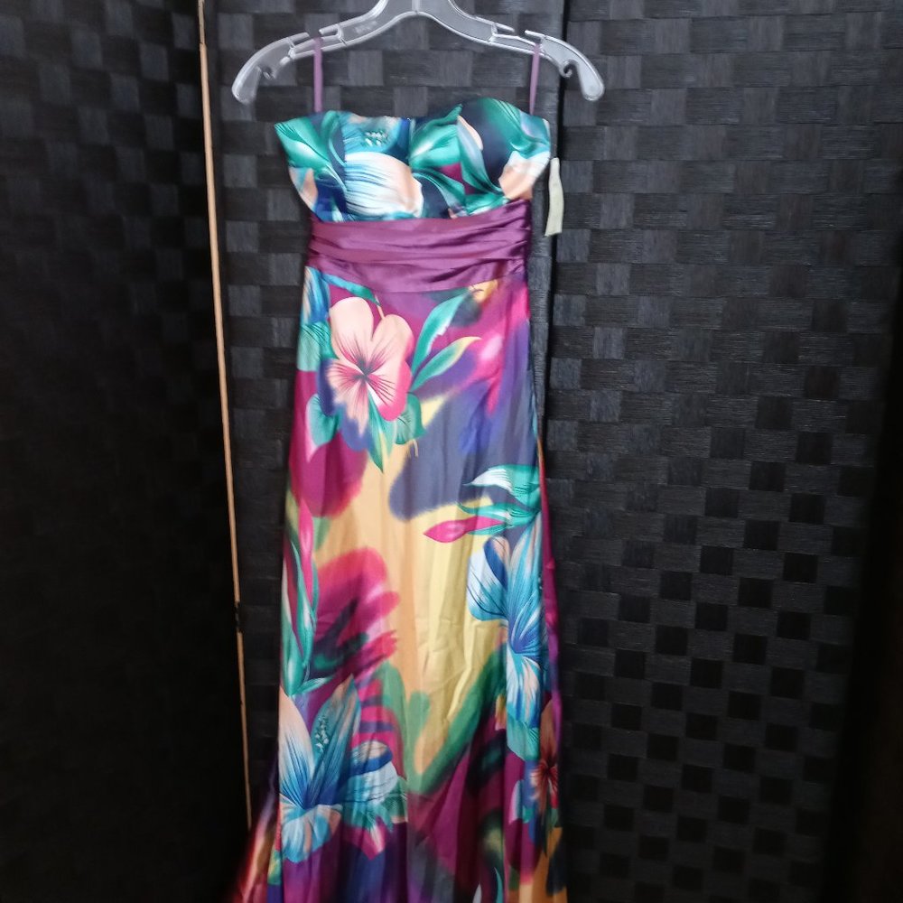 Size 4 tropical dress